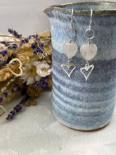 Load image into Gallery viewer, Rose Quarts Heart Earrings