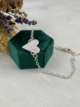 Load image into Gallery viewer, Poppy Heart Bracelet