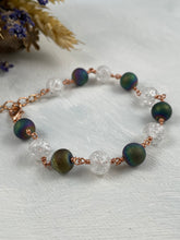 Load image into Gallery viewer, Druzy and Cracked Rock Crystal Copper Bracelet