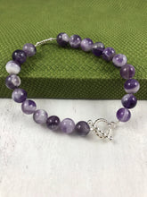 Load image into Gallery viewer, Amethyst and Twist Silver Bracelet