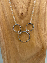 Load image into Gallery viewer, Hammered Circles Necklace